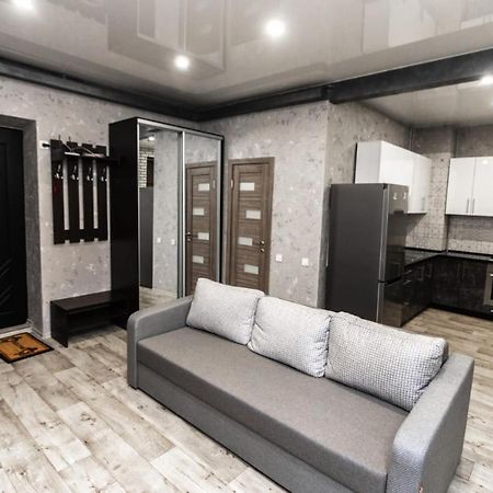 Loft Apartment On Svobody Kamjanszke Kültér fotó